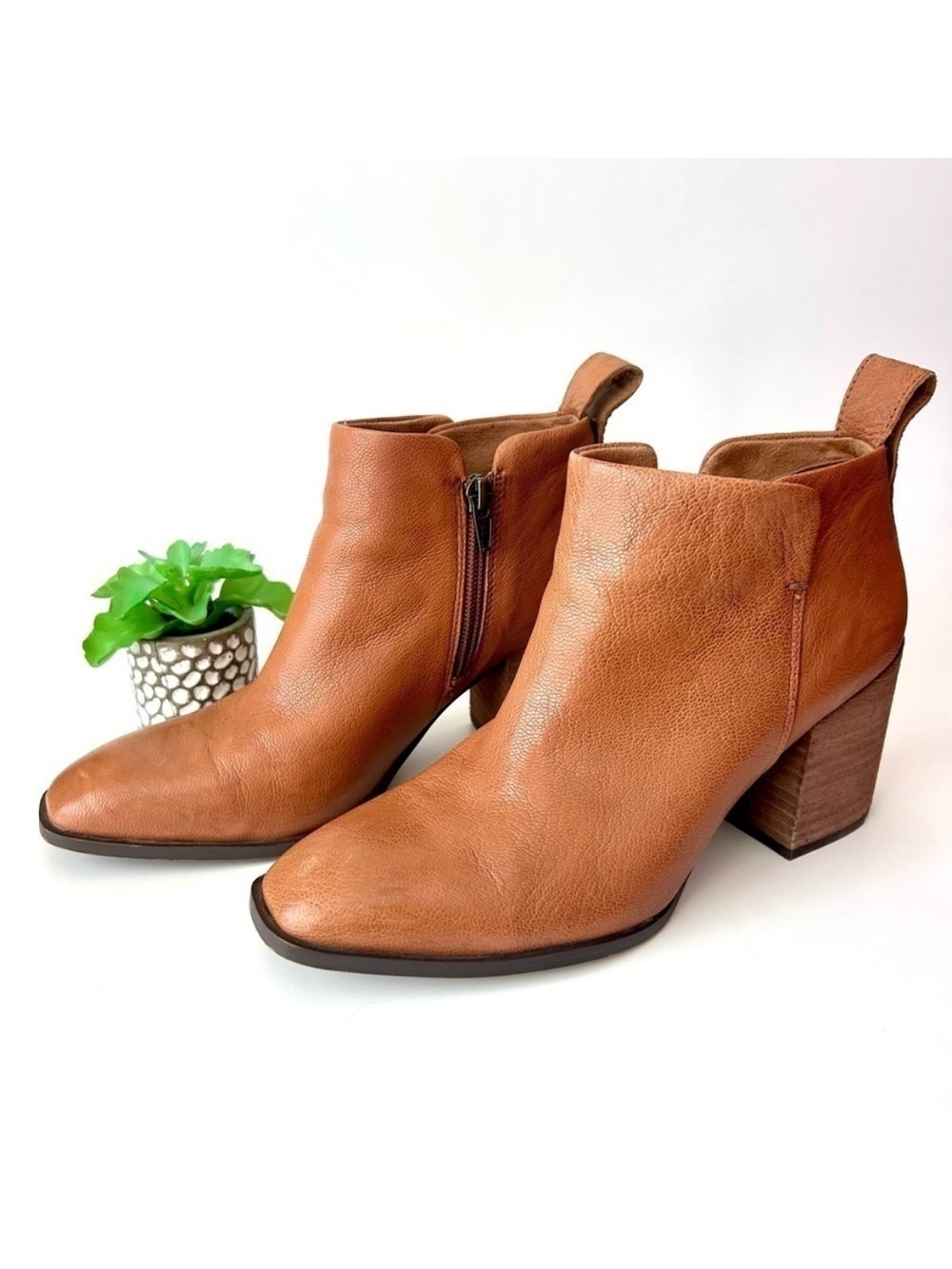 Vionic Alyssa Toffee Leather Ankle Boots Stacked Block Heel Square Toe Size 7.5
